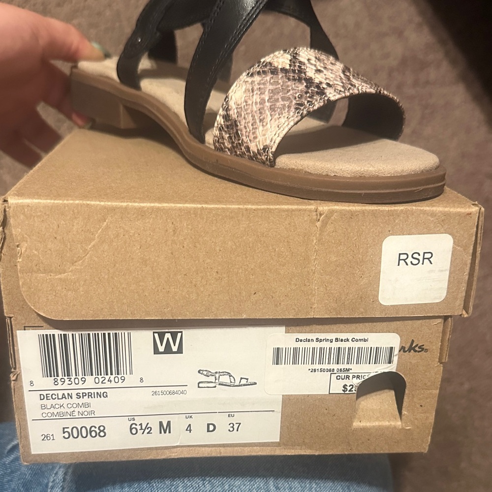 Clarks Women's Black and Brown Sandals